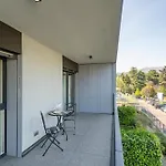 Apartment Easylife - - Venini 3 - Di Como