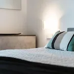 Apartment Easylife - - Venini 3 - Di