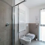 Easylife - - Venini 3 - Di Apartamento Como