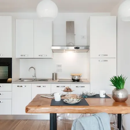 Apartment Cozy Joivy 3 With Parking Como