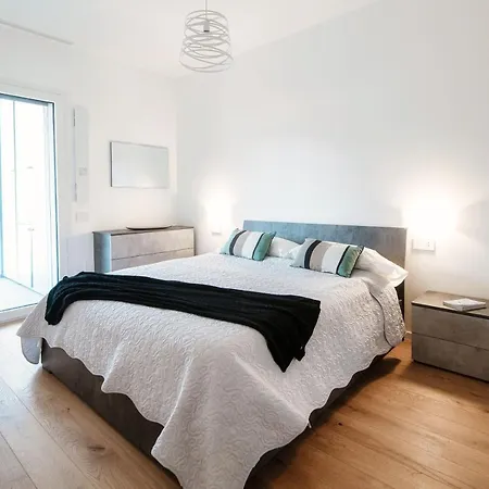 Apartment Cozy Joivy 3 With Parking Como