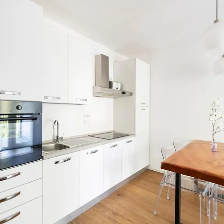 Easylife - - Venini 3 - Di * Como