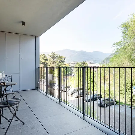 Easylife - - Venini 3 - Di Como