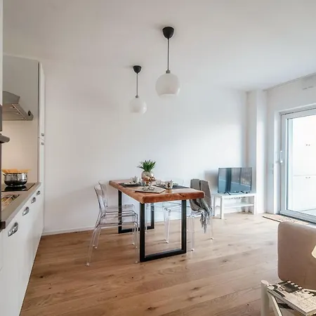 Cozy Joivy 3 With Parking 아파트